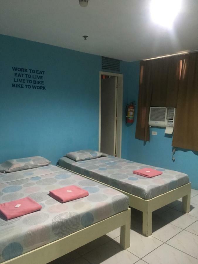 ホテル Cebu Elicon House エクステリア 写真